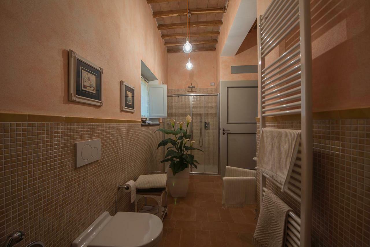 Le Logge Ritrovate Bed and Breakfast Acquasparta Exteriör bild
